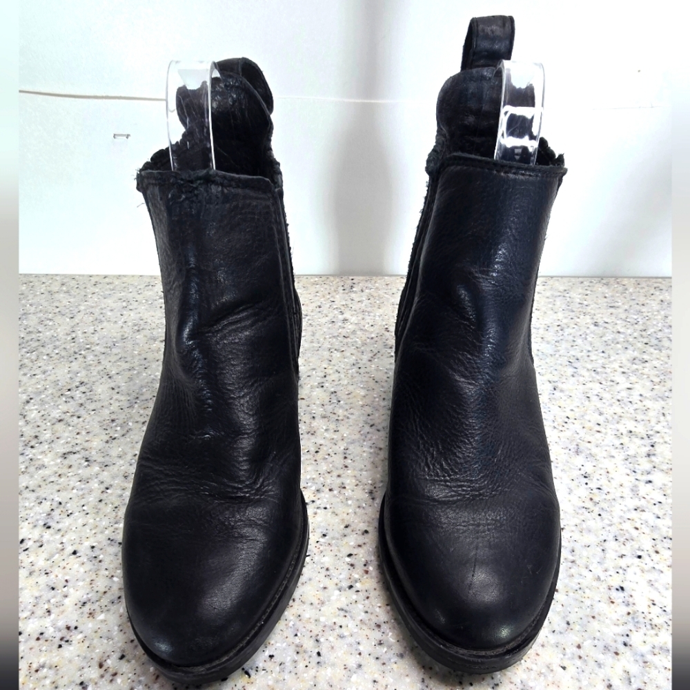 ARIAT – Womans Western Boot ( Black ) Size 7B
